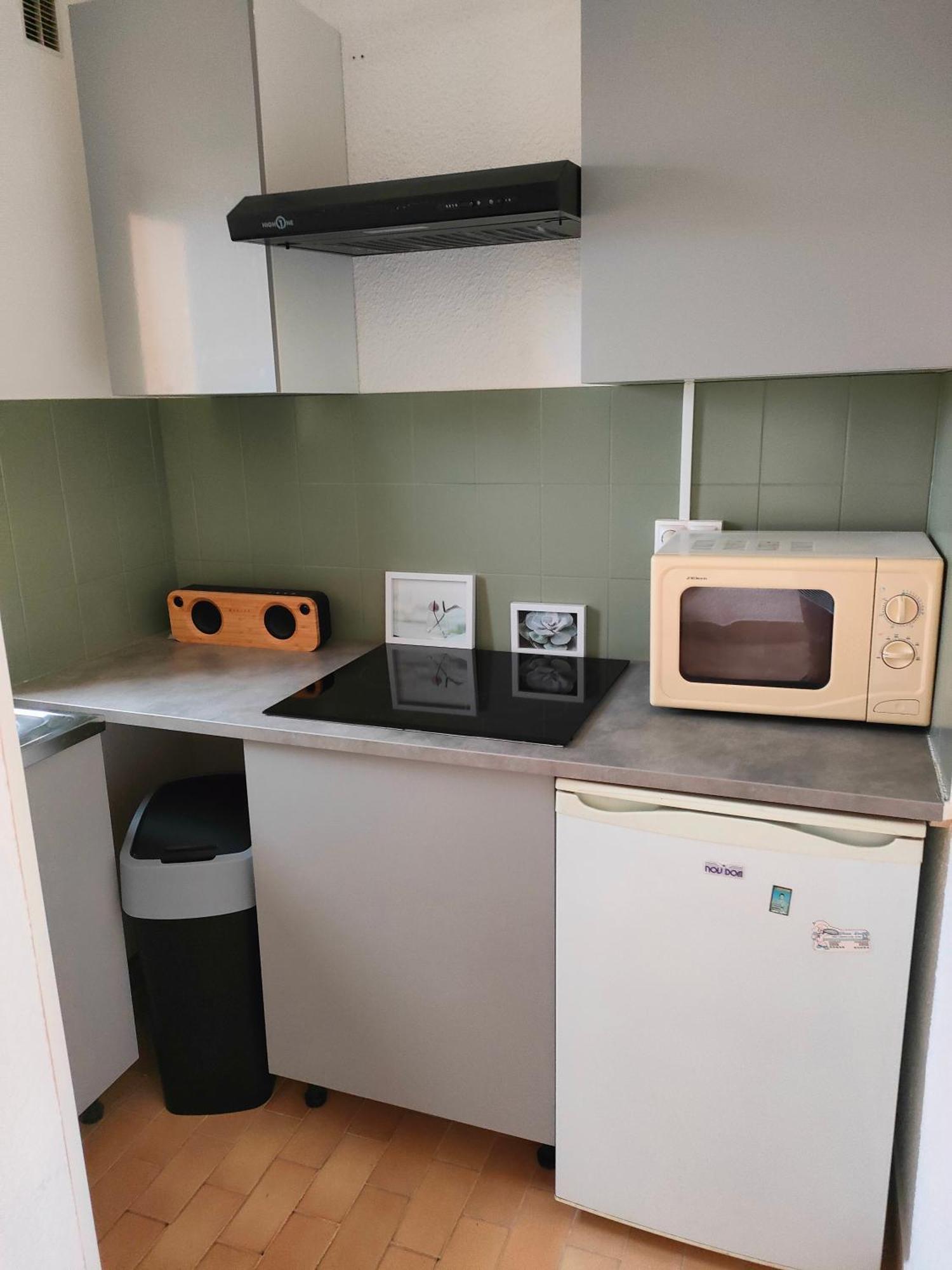 Gruissan, Studio Cabine, Au Calme Vue Degagee Sur Marina Dış mekan fotoğraf