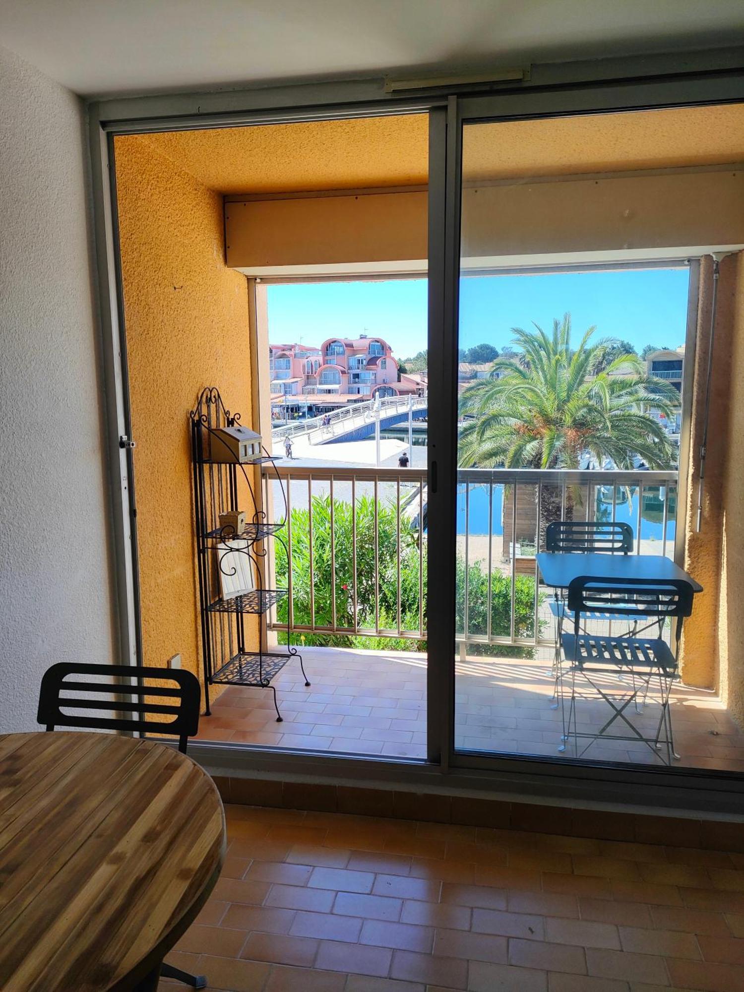Gruissan, Studio Cabine, Au Calme Vue Degagee Sur Marina Dış mekan fotoğraf
