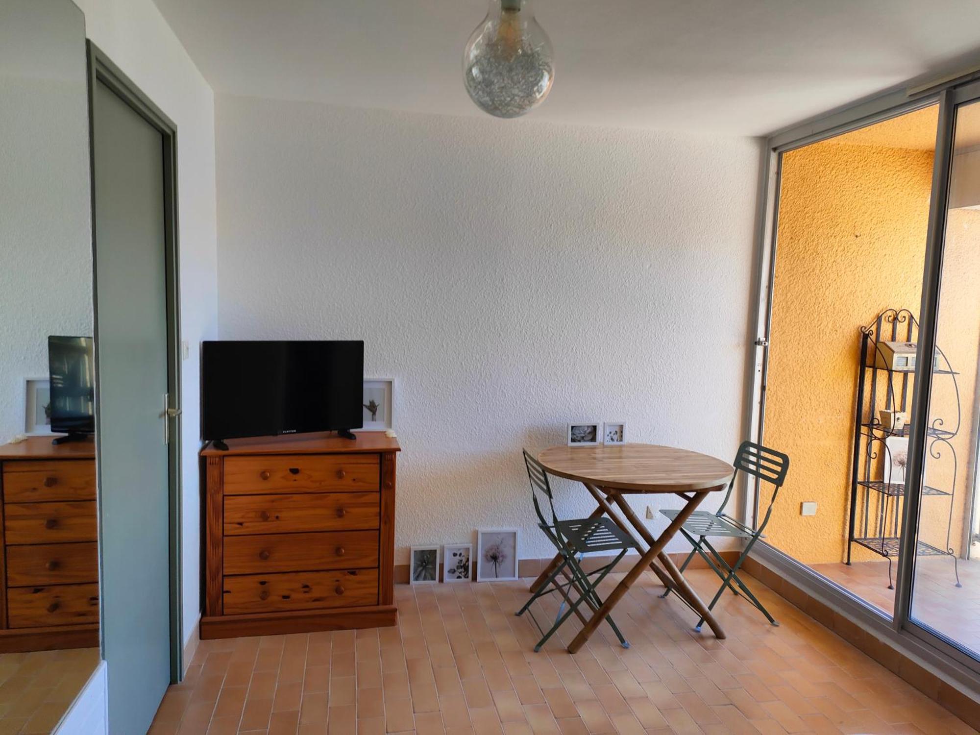 Gruissan, Studio Cabine, Au Calme Vue Degagee Sur Marina Dış mekan fotoğraf