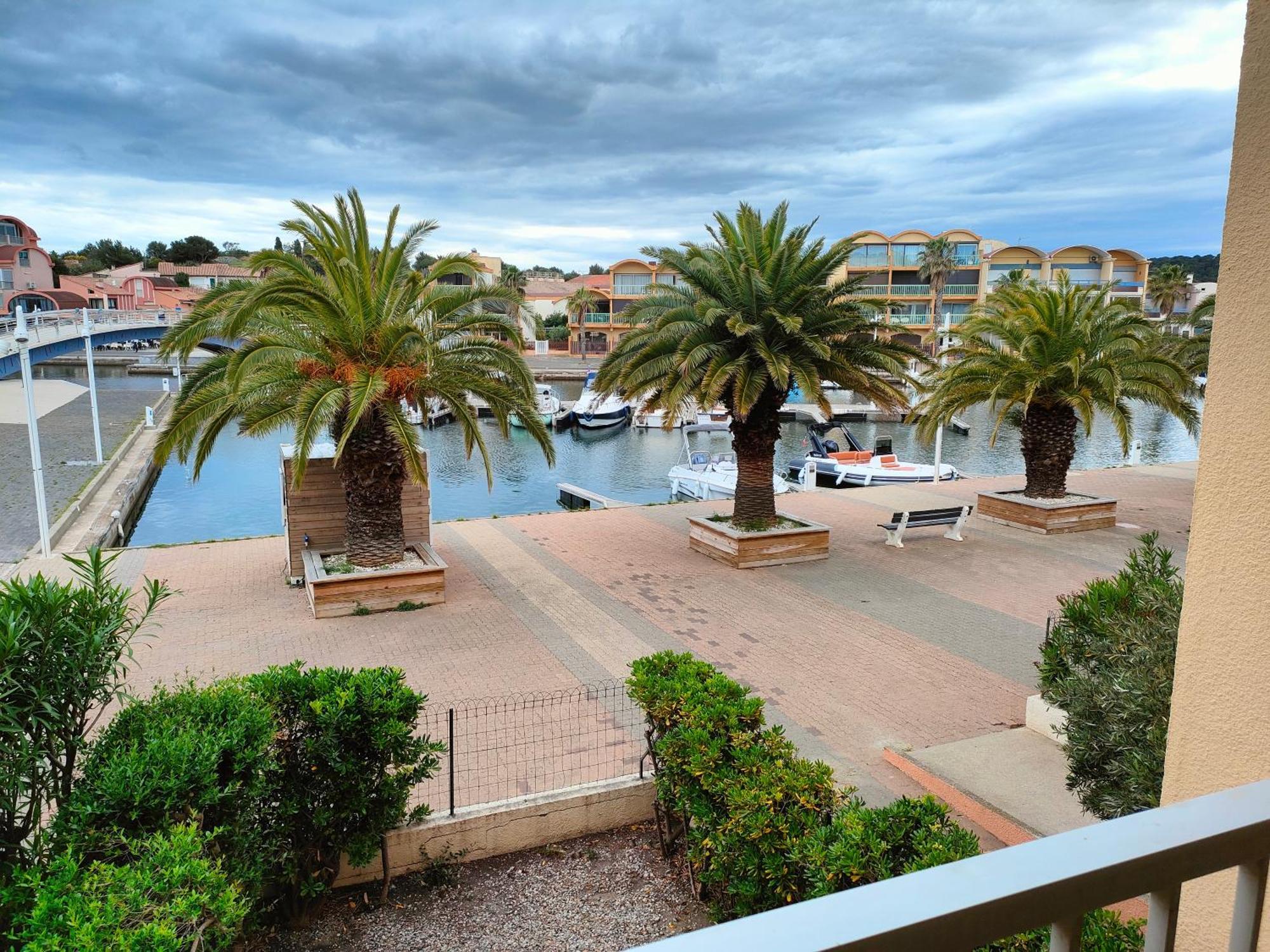 Gruissan, Studio Cabine, Au Calme Vue Degagee Sur Marina Dış mekan fotoğraf